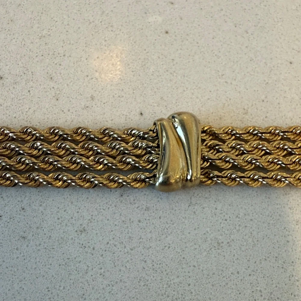 Timeless Italian 14kt solid gold triple rope bracelet - Picture 13 of 16
